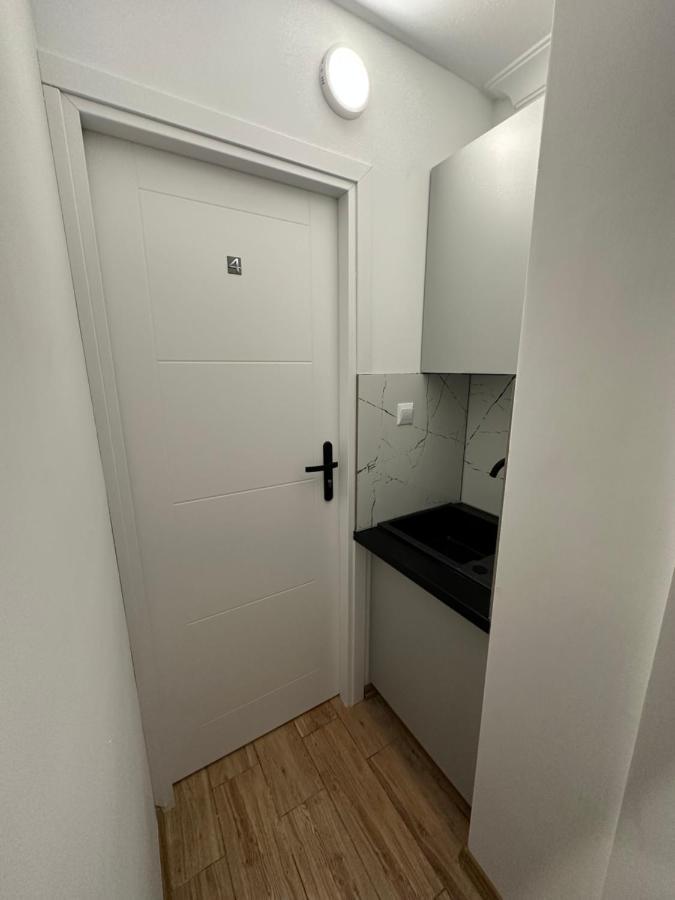 Rooms4Less Gdansk Exterior photo